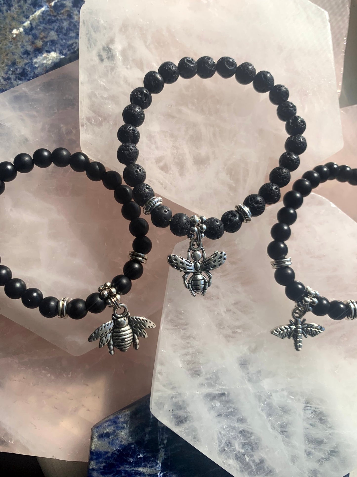 Bee Charm Bracelet - DD COLLECTION
