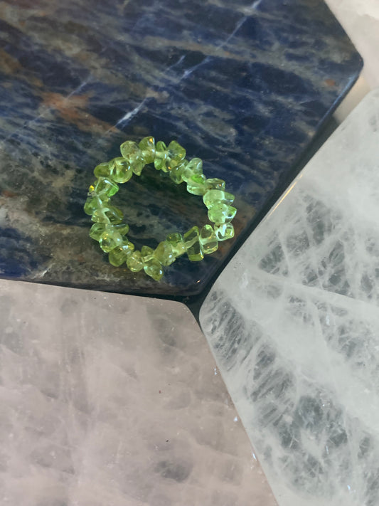 Peridot Toe Ring